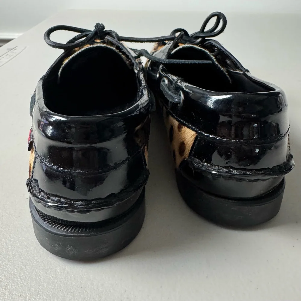 Sebago Docksides Boat Shoes Size 7 Brown Leopard Print Black